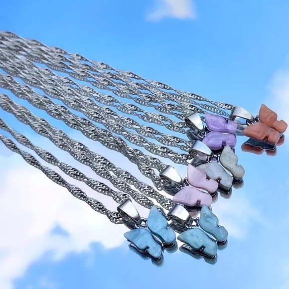 3/$30 🦋 Butterfly Charm Necklace - Picture 8 of 16
